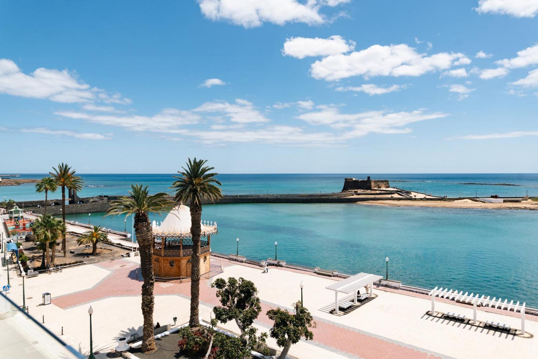 Blue Marina Suites - Boutique Apartments Arrecife  Exterior foto